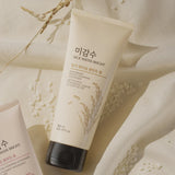 The Face Shop Rice Water Bright Facial Foaming Cleanser 150ml / 5 fl oz